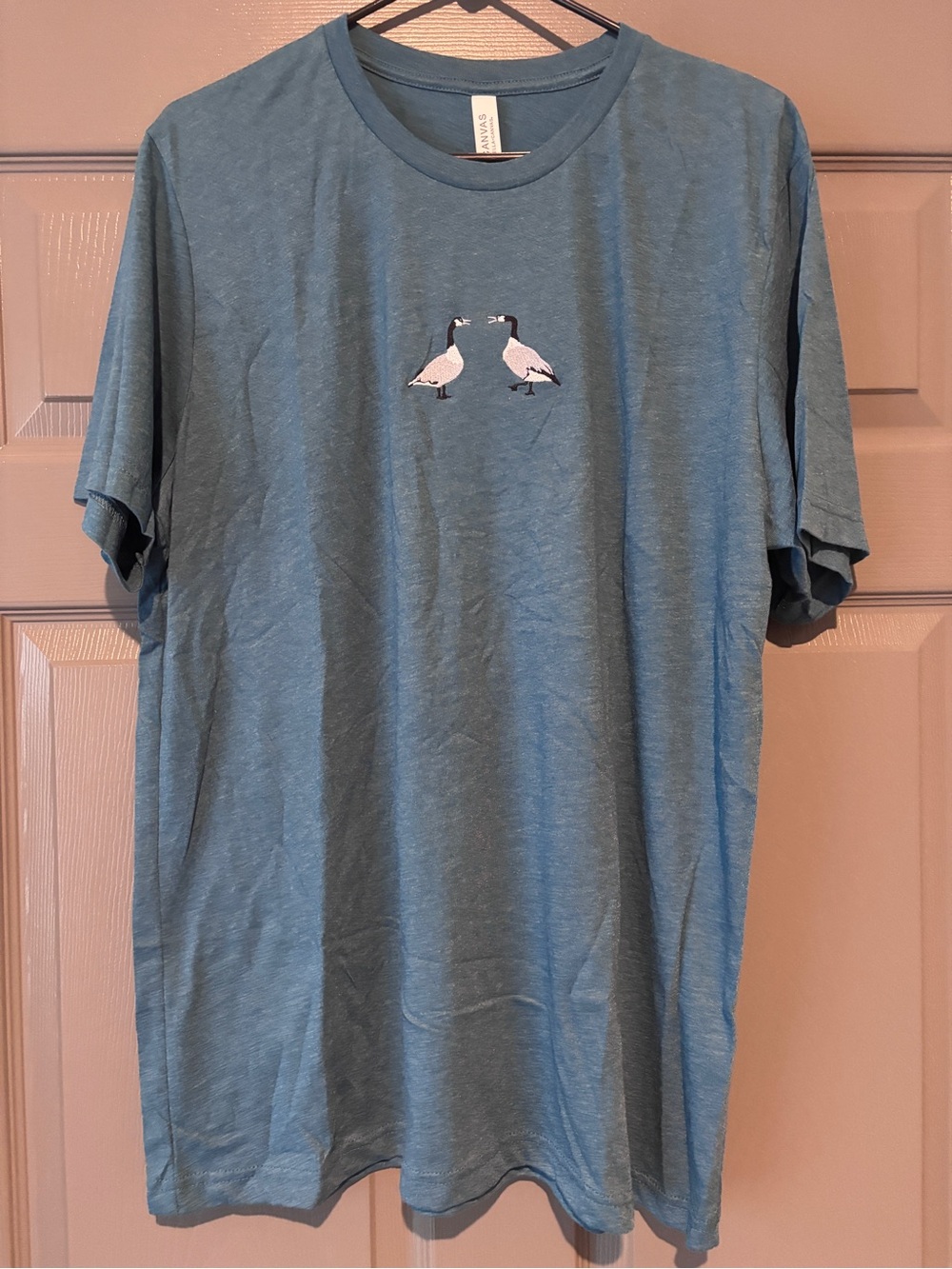 “Honkers” Geese Embroidered T shirt XL